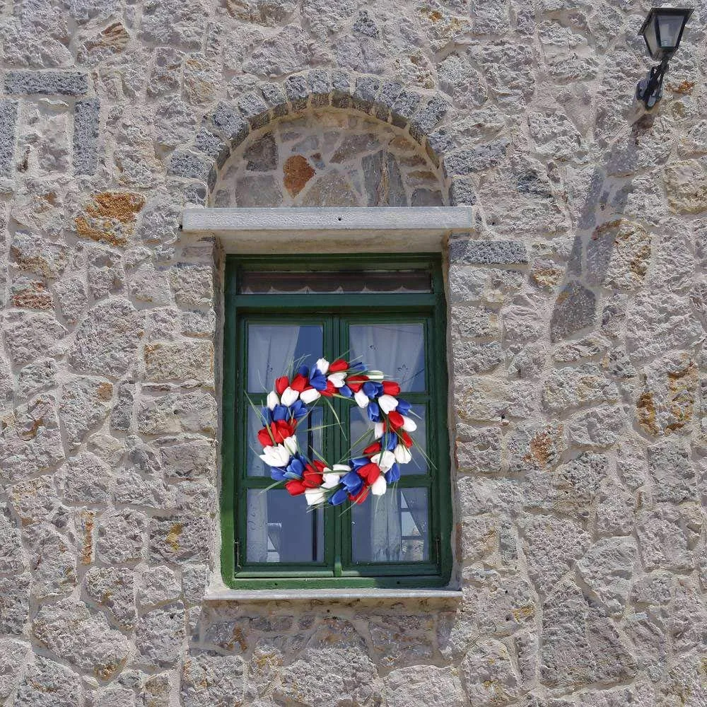 15" Patriotic Tulip Wreath — Red & White & Blue American Flag Design