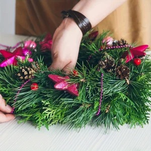 How to Clean and Care for Your Artificial Wreath