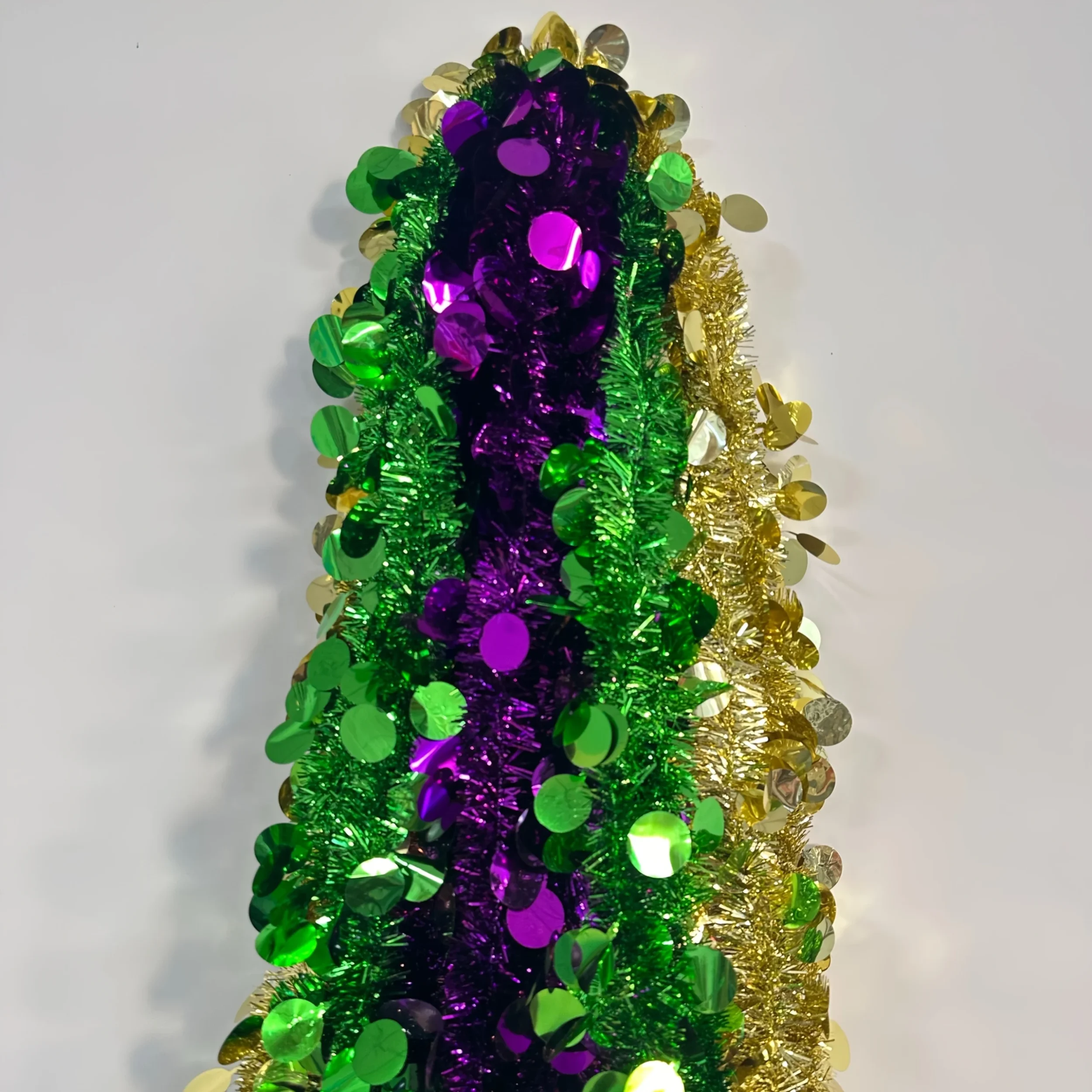 6pcs  Festive Wreath Decorations — Purple, Green & Golden Metallic