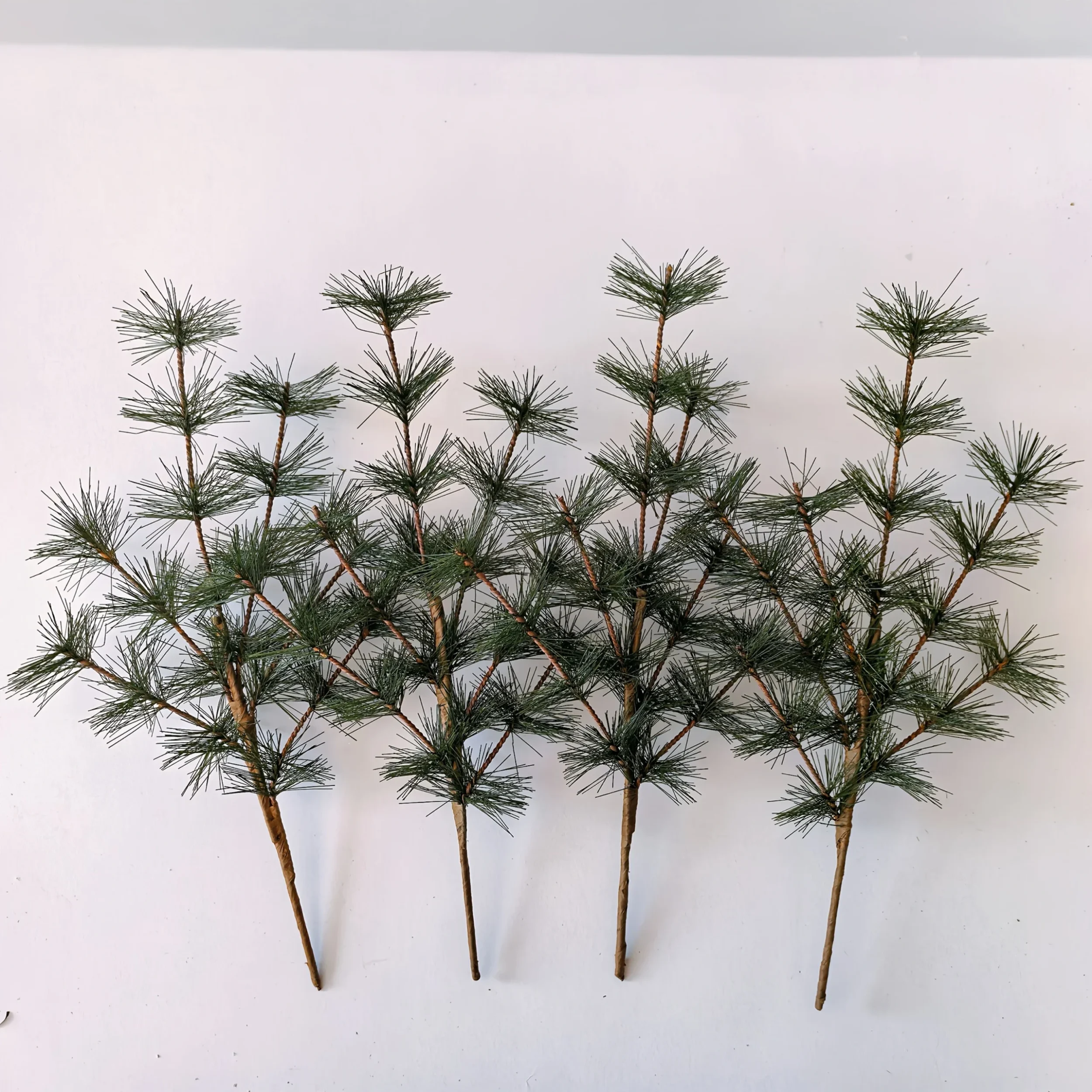 e22957a8-7e66-4b57-b9f3-86458b26ec9d.webp 4pcs Large Artificial Pine Needles Branches